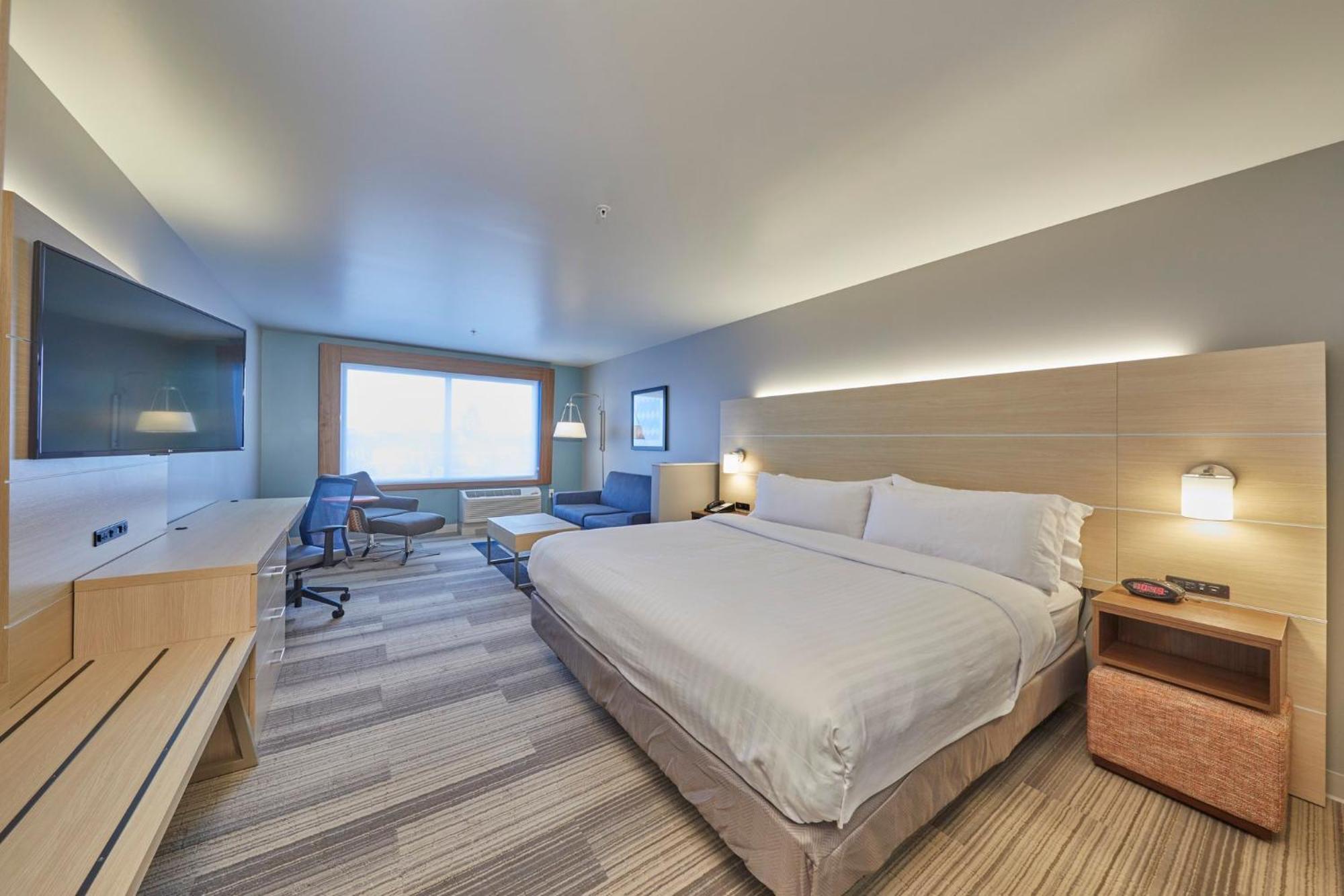 Express & - Downtown By Ihg Hotel Hermiston